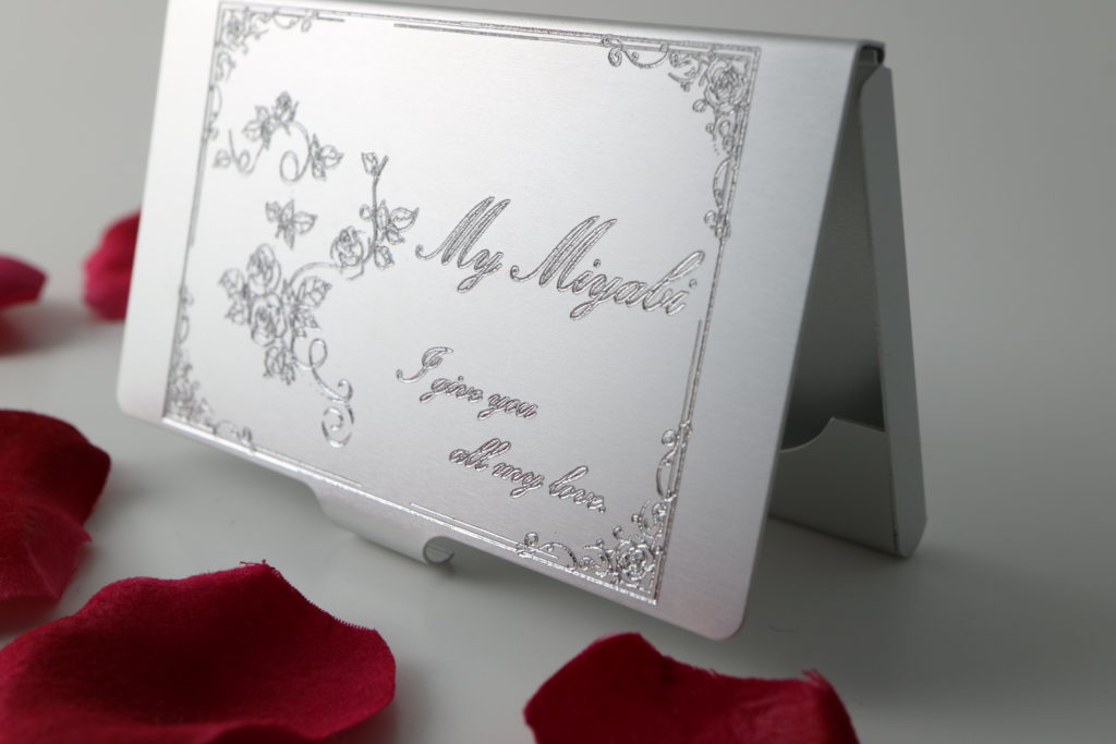 名入れ　即日　横浜　アルミ製　名刺ケース　カードケース