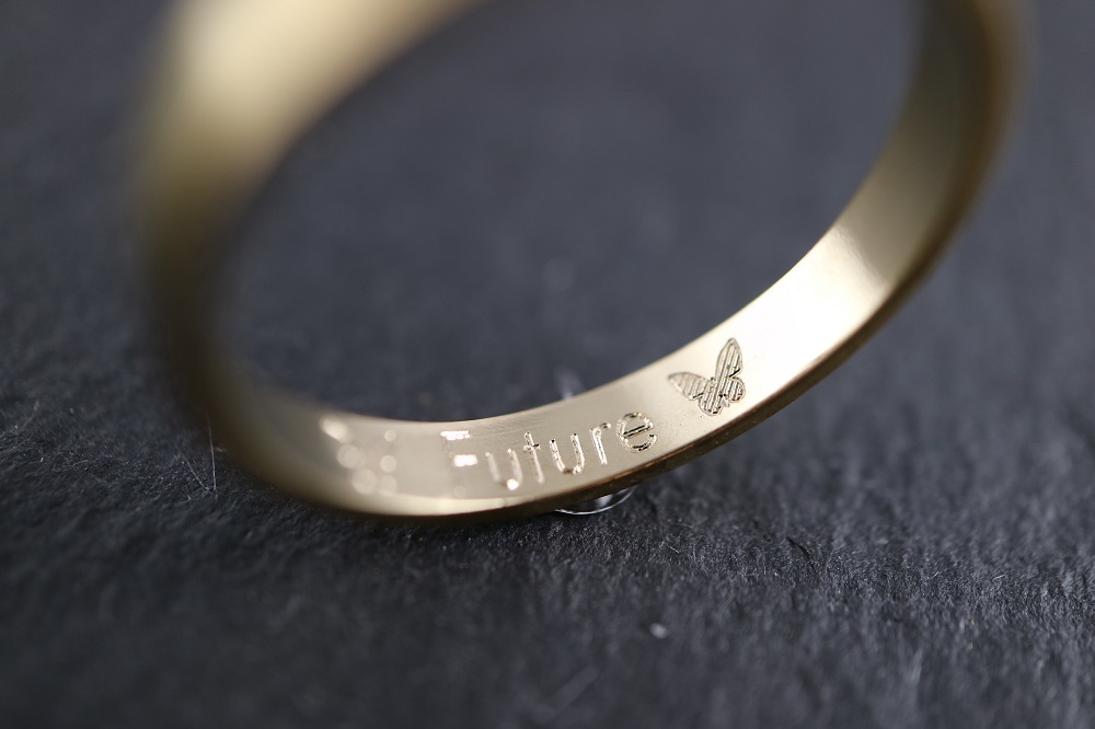 指輪　刻印　即日　横浜　蝶々